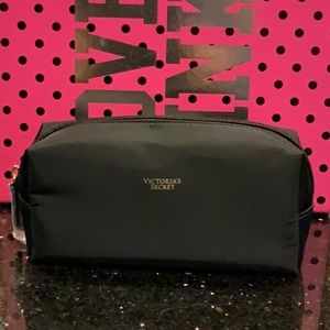 Victoria Secret Make-up bag NEW! FREE WITH PURCHASE!